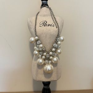 White pearled & studded necklace